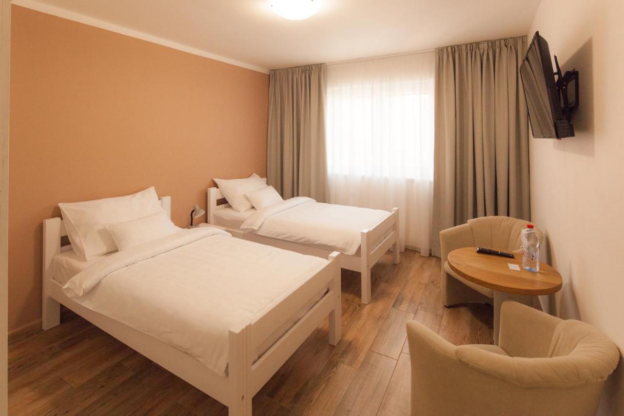 Golf Certovo Bremeno Hotel Jistebnice Bagian luar foto