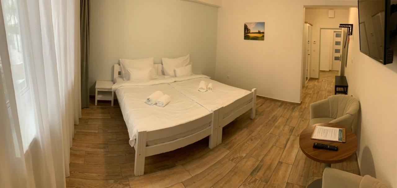 Golf Certovo Bremeno Hotel Jistebnice Bagian luar foto
